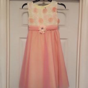🆕👗Very Cute🌈Kids size 12 💙 Rare Edition💠tie back🧡
